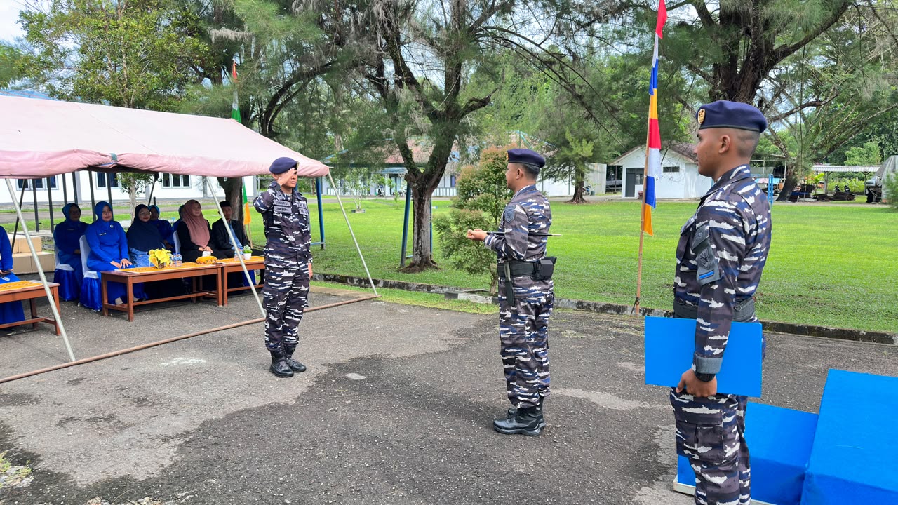 Danlanal Simeulue Pimpin Upacara Peringatan HUT Ke-81 TNI Angkatan Laut Tahun 2026