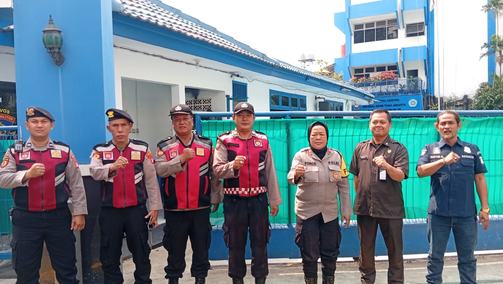 Polsek Metro Tanah Abang Gelar Patroli Mobile Siang Hari Hingga Sore Hari, Antisipasi Tawuran dan Gangguan Kamtibmas