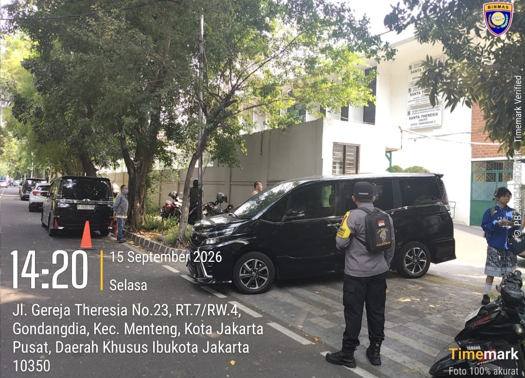 Pelajar Mulai Tinggalkan Sekolah, Bhabinkamtibmas Pastikan Jalan Pulang Tetap Aman