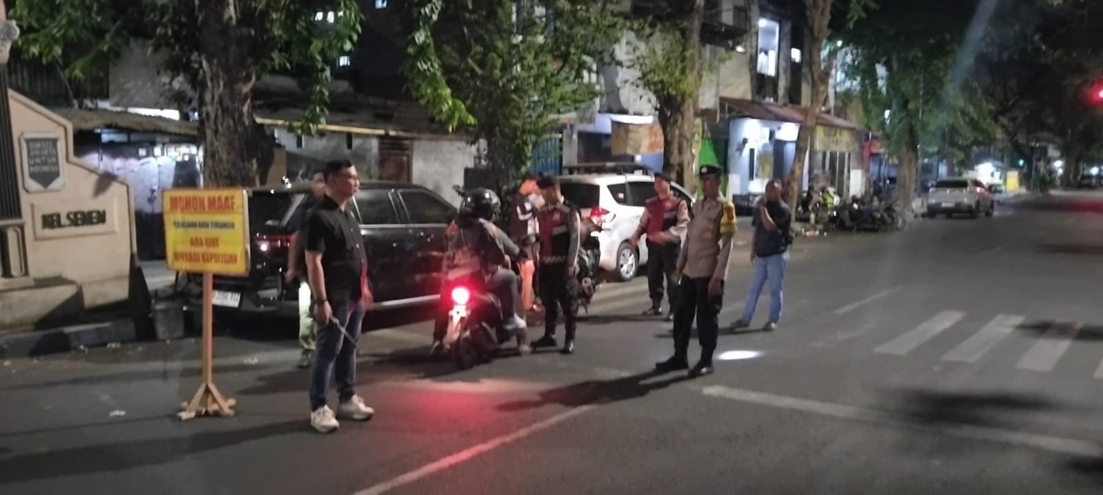 Razia Polsek Senen di Pasar Senen, Dua Motor Tanpa STNK Diamankan