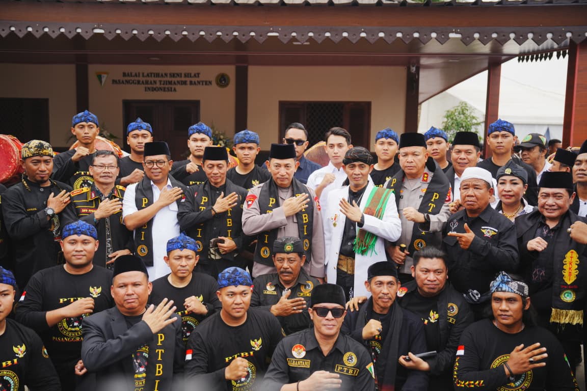 Kapolri Dorong Silat dan Debus Banten Jadi Sumber Devisa Daerah