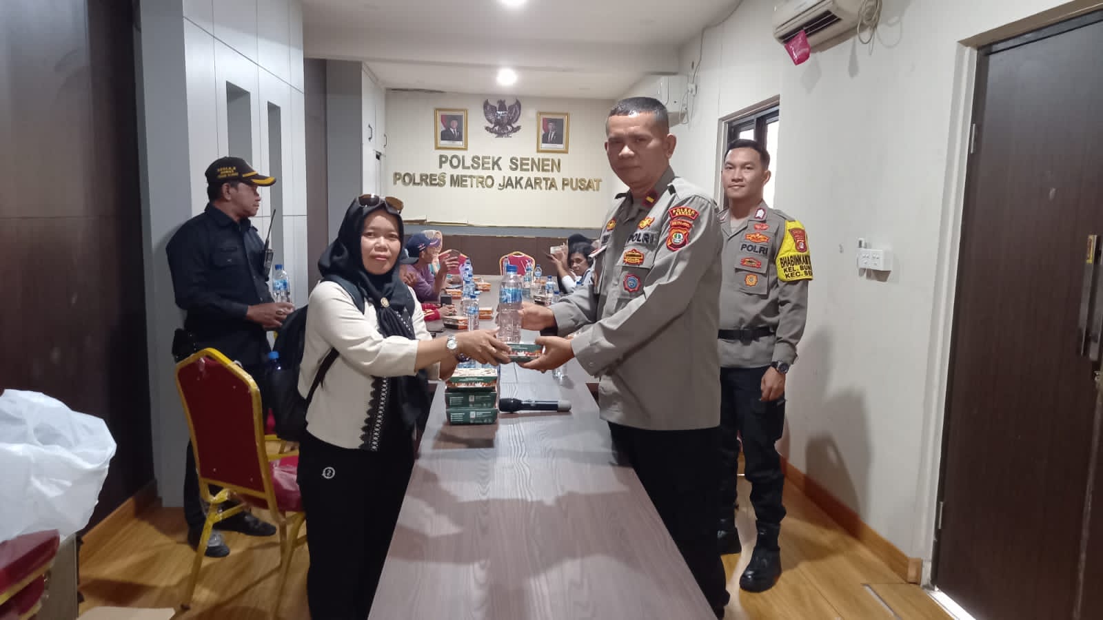 Polsek Senen Bina Sabuk Kamtibmas, Ajak Warga Bersinergi Jaga Keamanan Jakarta