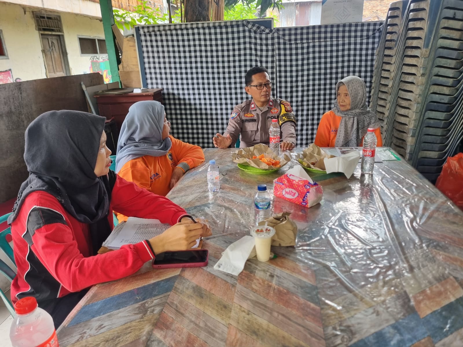 Bhabinkamtibmas Karet Tengsin Sambangi Kader Jumantik, Perkuat Kedekatan Polri dengan Masyarakat