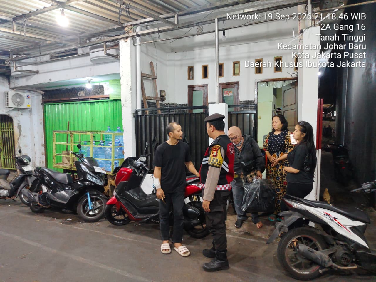 Respon Cepat 110, Polsek Johar Baru Cek TKP Laporan Gangguan Kamtibmas di Tanah Tinggi
