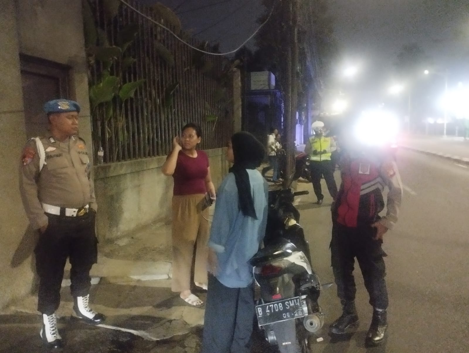 Polsek Metro Tanah Abang Gelar Operasi Stationer, Antisipasi Gangguan Kamtibmas di Wilayah Petamburan