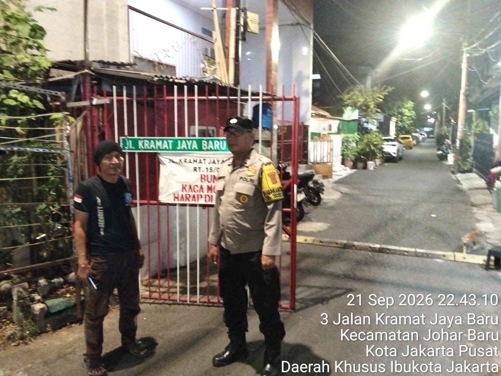 Sambangi Poskamling, Polsek Johar Baru Perkuat Kewaspadaan Warga dan Tertib Tamu