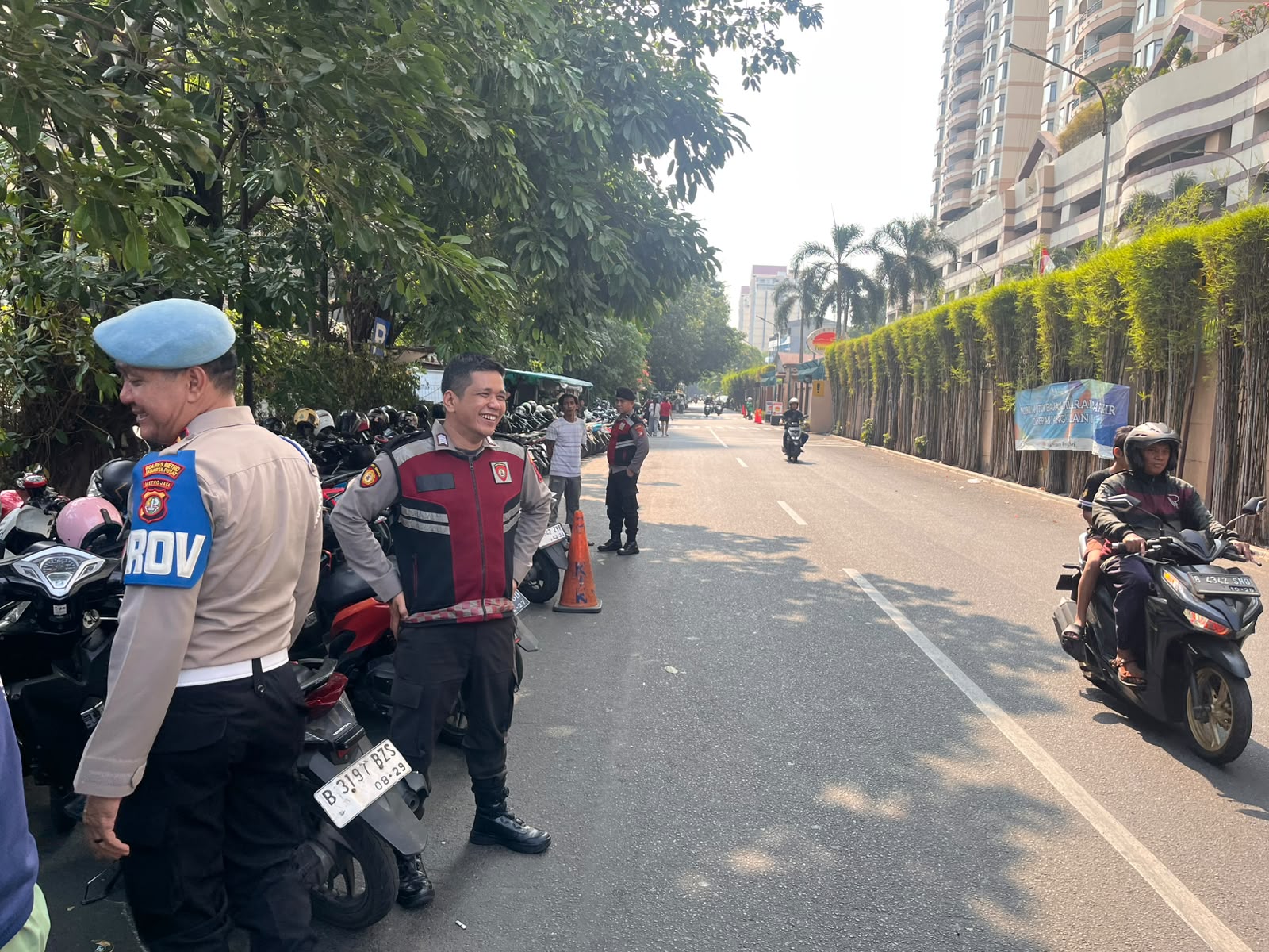 Pekerja Pulang Patroli Sore Polsek Sawah Besar Di Tingkatian” Cegah Kejahatan Jalanan