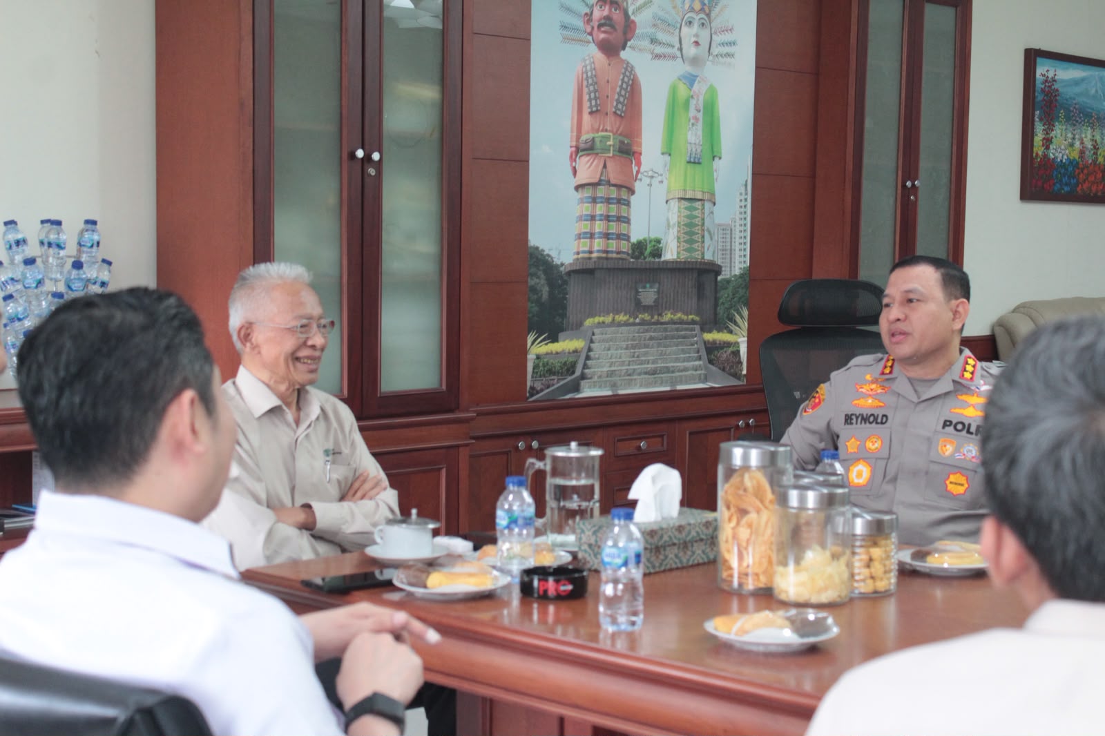Bangun Kolaborasi untuk Kemayoran yang Kondusif, Kapolsek Dampingi Kapolres Kunjungi PPKK