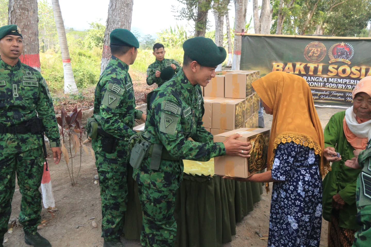 Menapaki Jejak Pahlawan, Meneguhkan Pengabdian