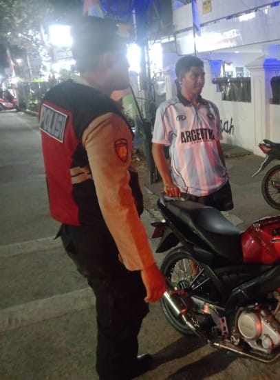Jaga Keamanan Warga, Polisi Gelar Razia Stasioner di Rawasari
