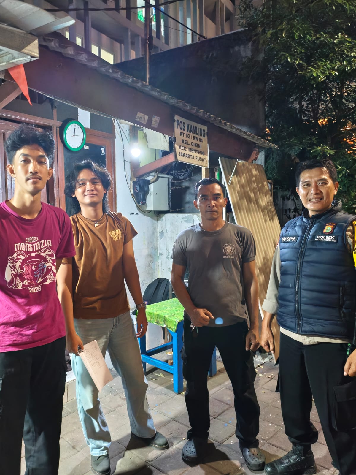Cegah Gangguan Saat Dini Hari, Bhabinkamtibmas Dorong Satkamling Perketat Akses Lingkungan