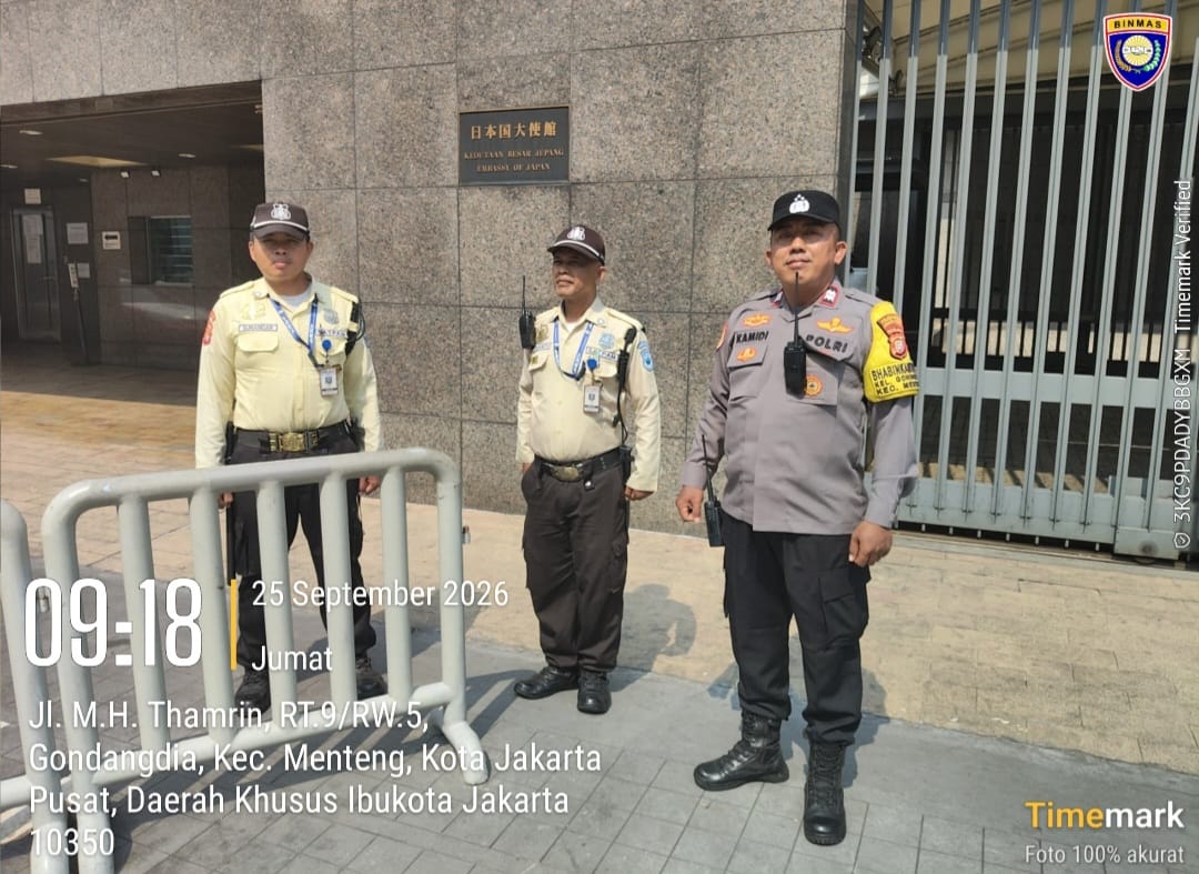 Jelang Aktivitas Unjuk Rasa, Bhabinkamtibmas Bangun Koordinasi dengan Satpam Kedubes Jepang