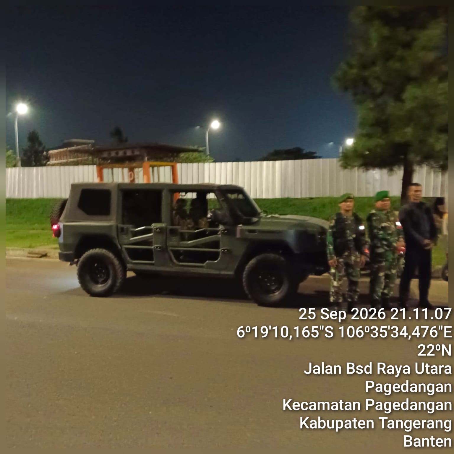 Tingkatkan Keamanan Wilayah, Koramil 03/Legok Gelar Patroli Bersama Polsek