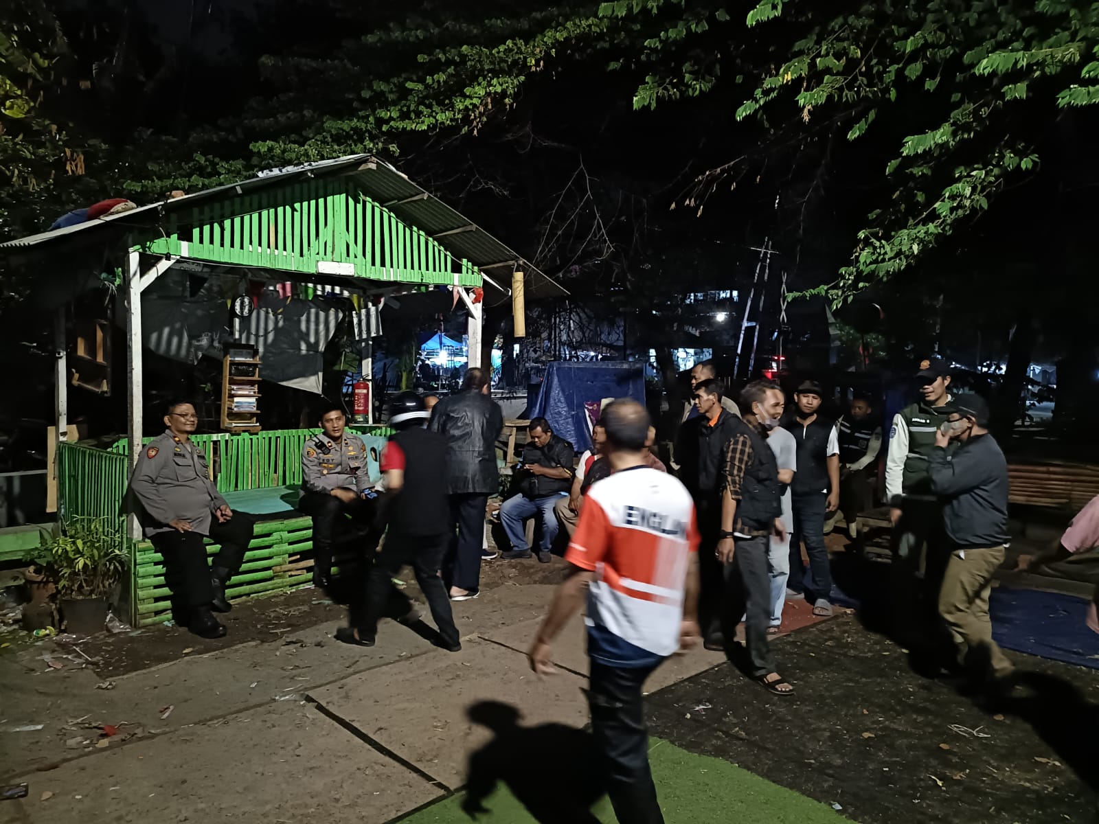 Patroli Malam Minggu, Kapolsek Sawah Besar Pimpin Langsung Di Lapangan” Cegah Tawuran dan Gangguan Kamtibmas