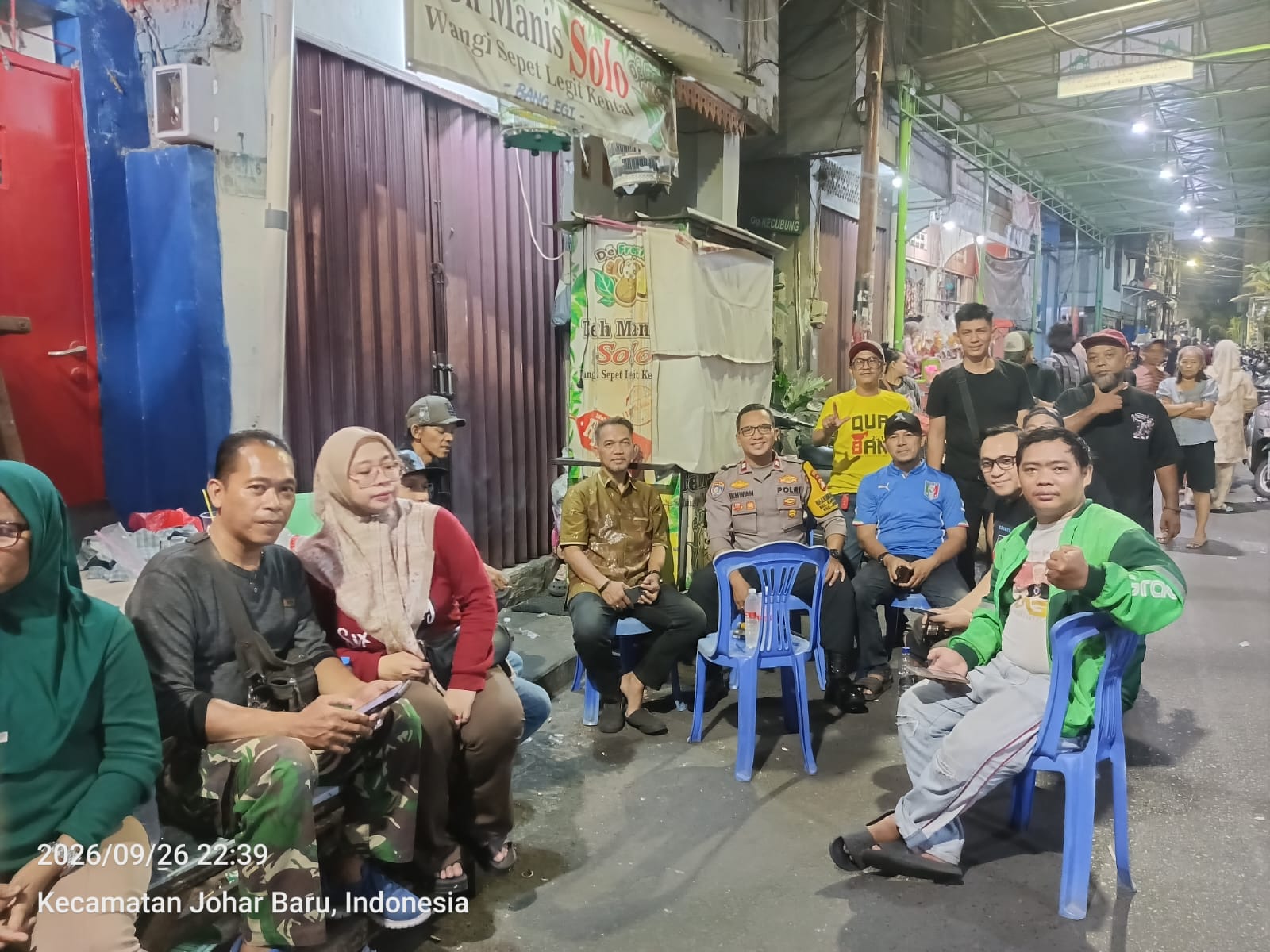 Harkamtibmas, Bhabinkamtibmas Kampung Rawa Perkuat Sinergi RT-RW di Wilayah Perbatasan