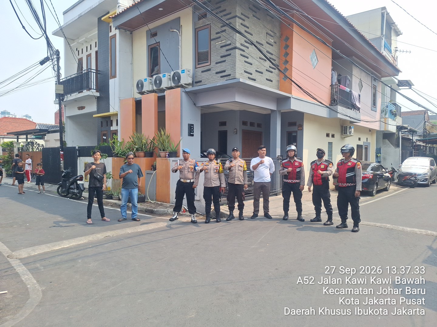 Patroli Siang, Polsek Johar Baru Antisipasi Gangguan Kamtibmas di Sejumlah Titik Rawan