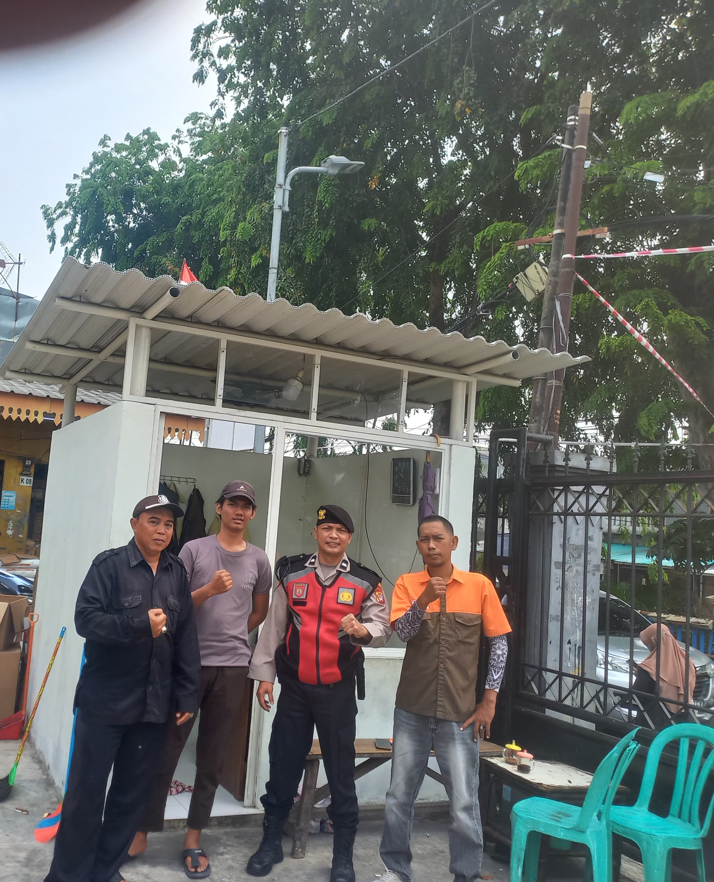 Patroli Jalan Kaki di Pulo Gundul, Polsek Johar Baru Antisipasi 3C