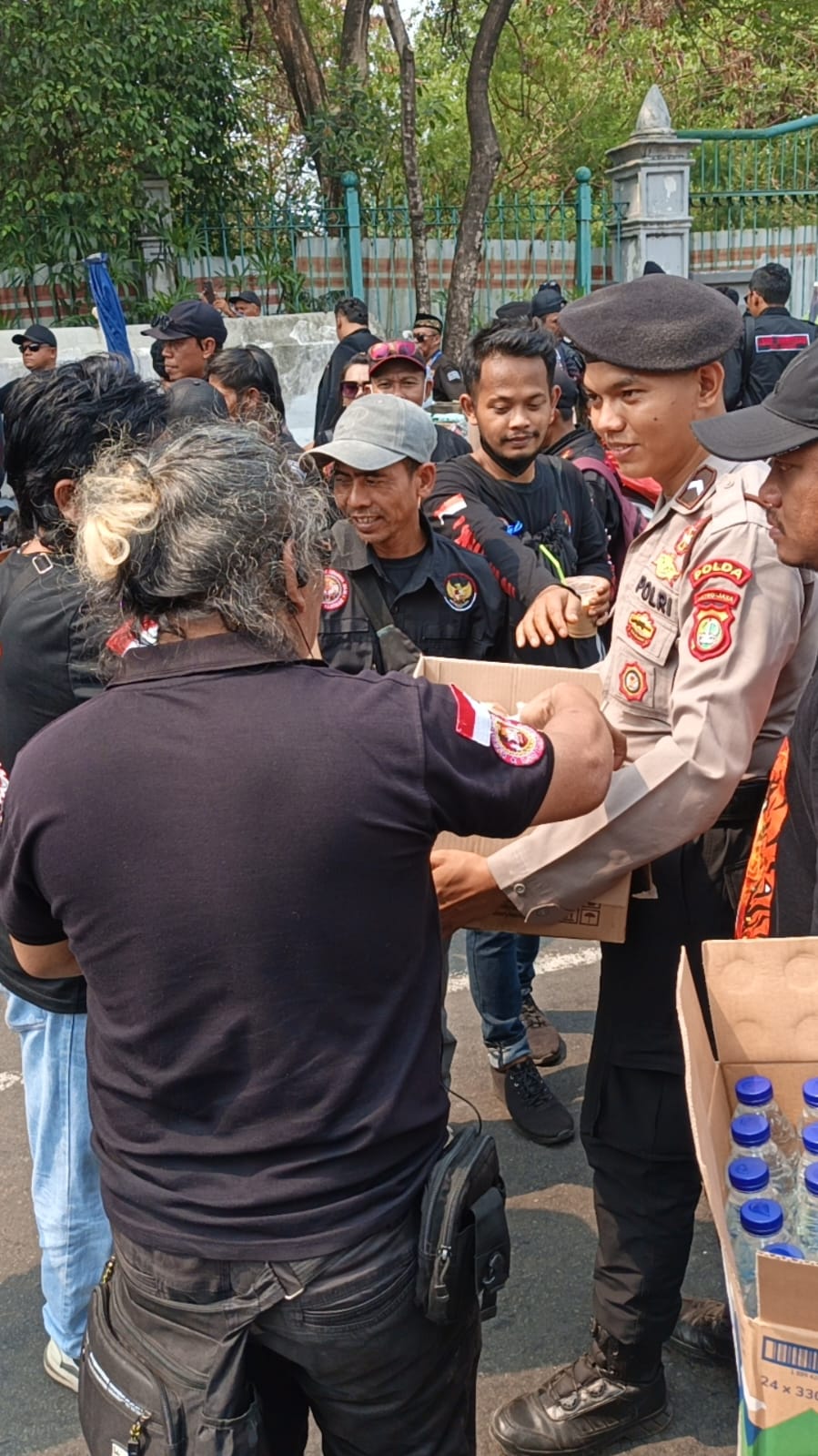 Polres Metro Jakarta Pusat Kedepankan Pelayanan Humanis kepada Massa Aksi DPW LSM Harimau DKI Jakarta