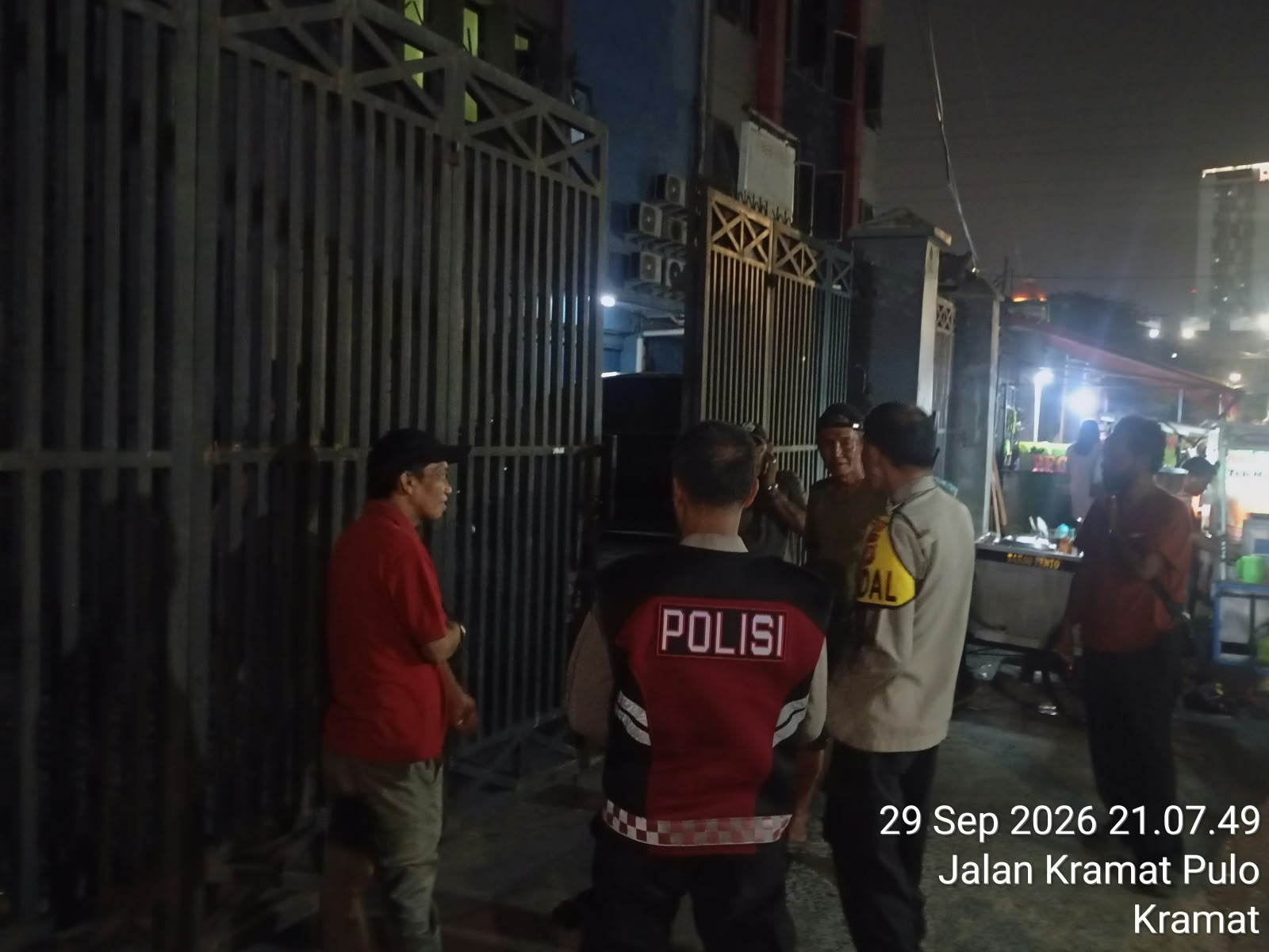 Respon Cepat Polisi Tindak Lanjuti Laporan Warga melalui 110 tentang Sekelompok Anak Muda Bikin Bising di Kawasan Senen