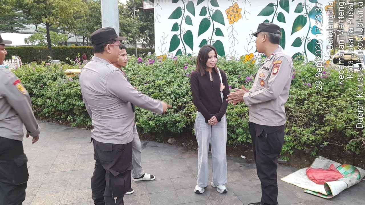 Patroli Sore di Kawasan Thamrin, Polisi Ingatkan Warga Waspadai Kejahatan Jalanan