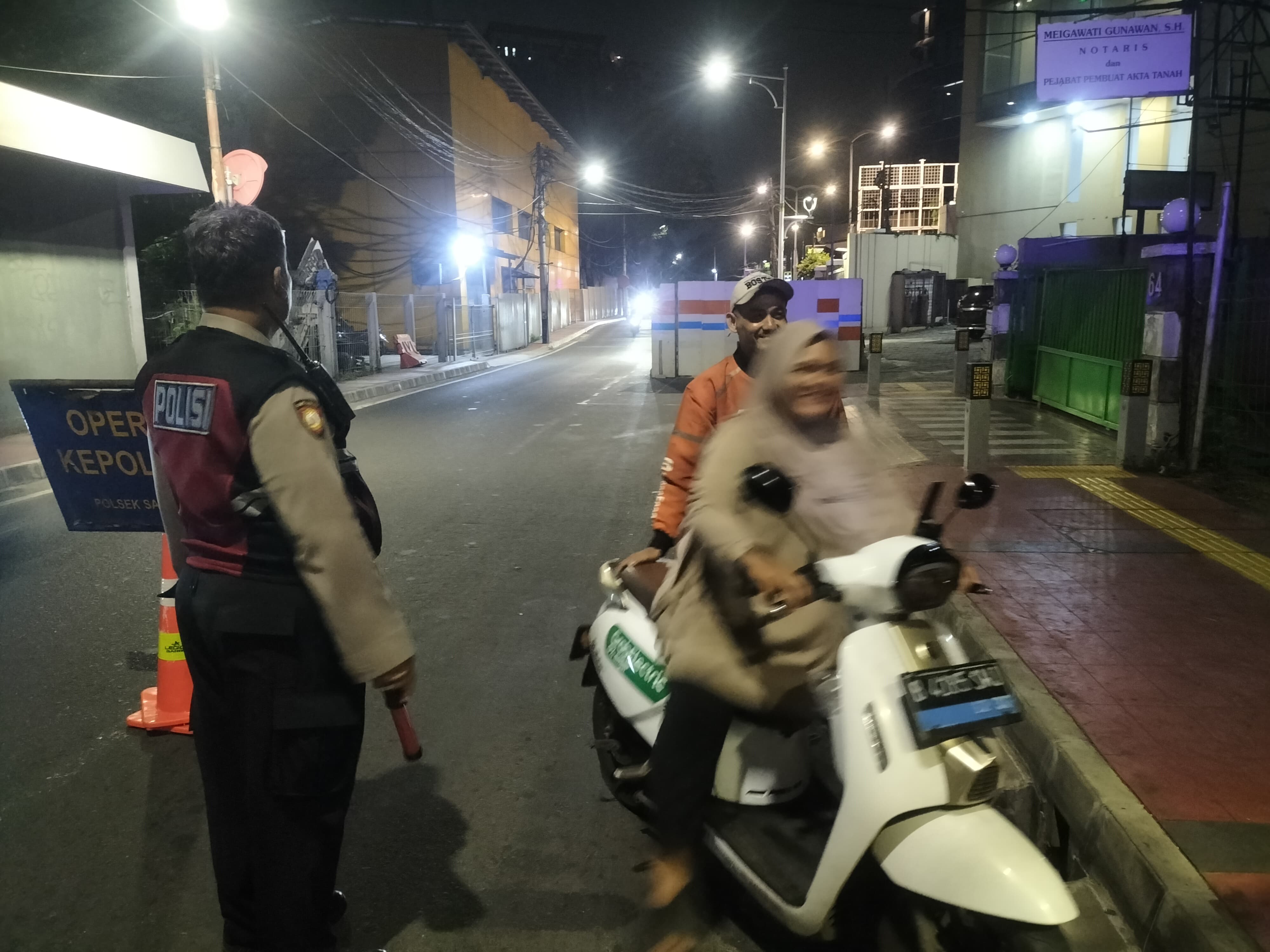 Tingkatkan Operasi Cipta Kondisi Stasioner” Polsek Sawah Besar Jaga Kamtibmas Dini Hari