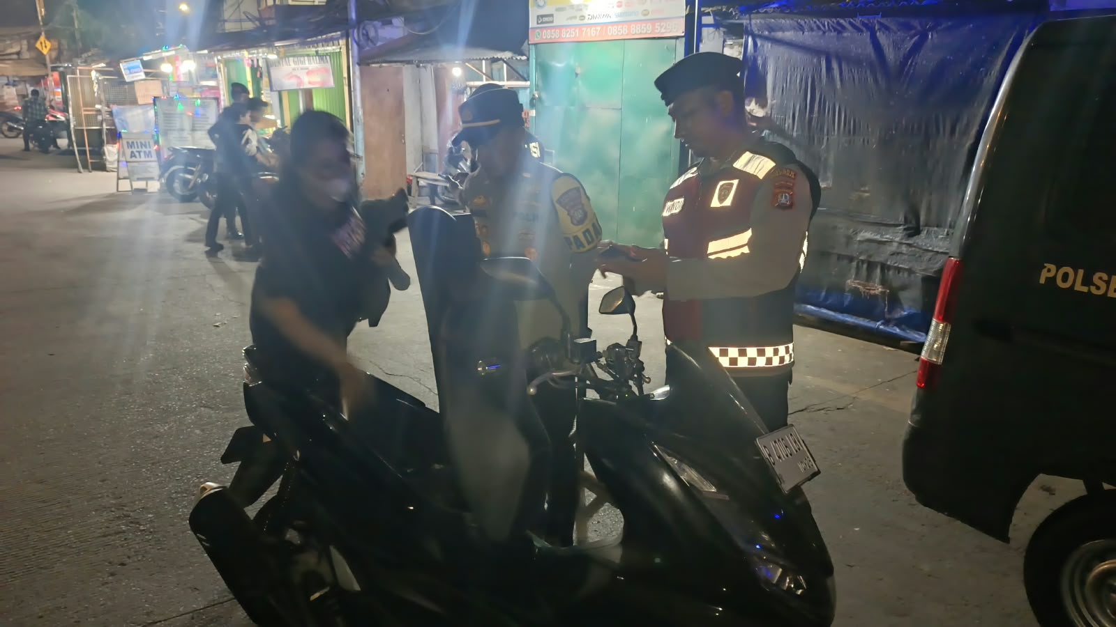 Kemayoran Diperketat! Polisi Hadang Potensi Curas, Sajam hingga Narkoba di Jam Rawan