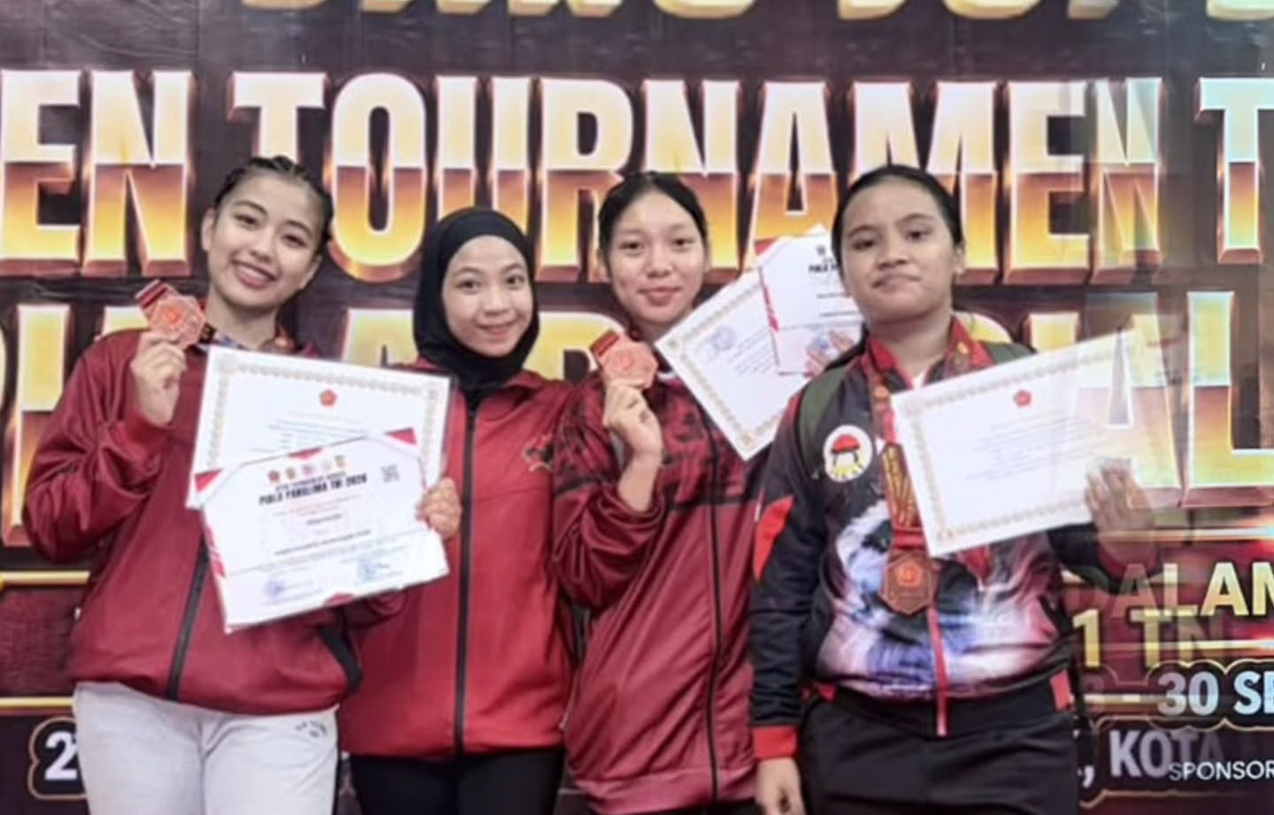 Keluarga dan Anak Binaan Yonif 501 Kostrad Ukir Prestasi Karate Piala Panglima TNI 2026