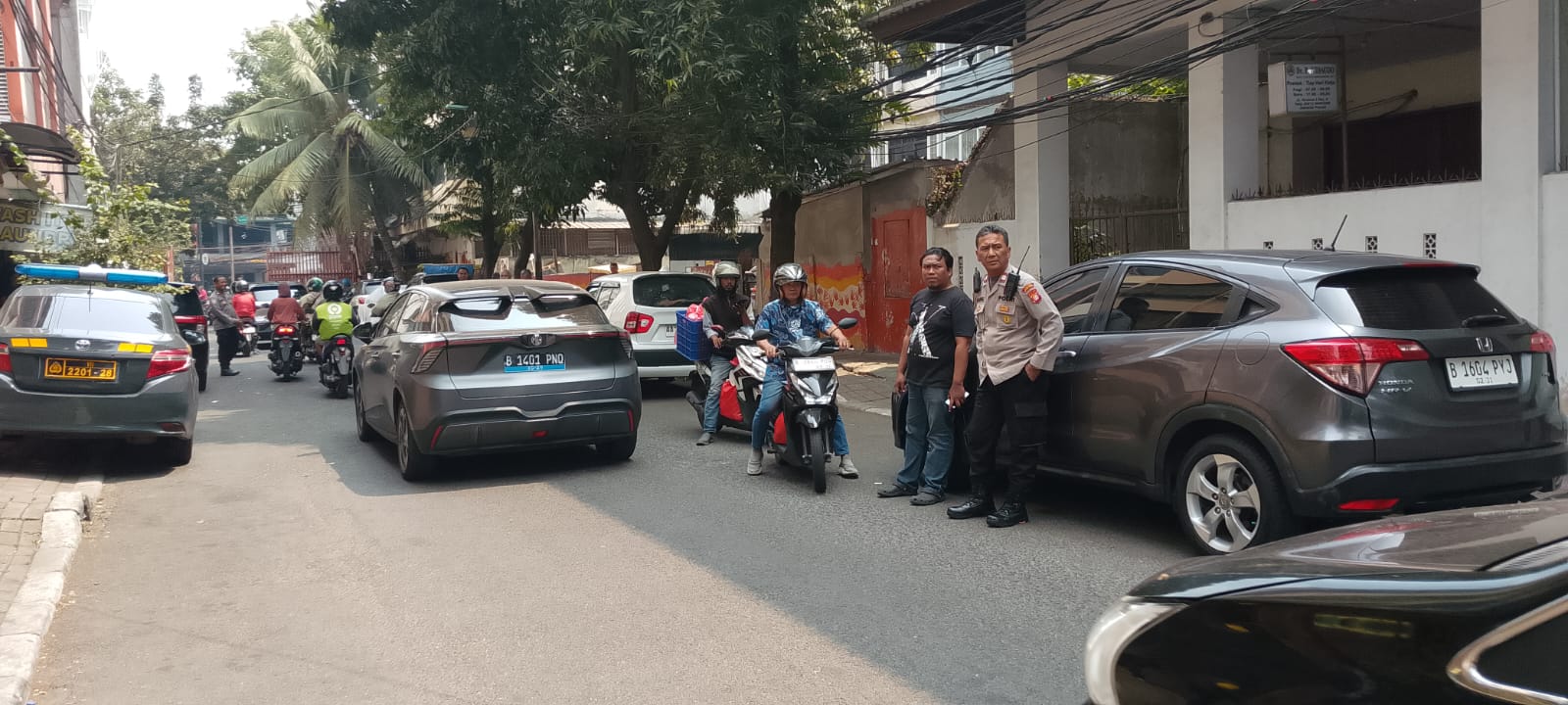 Patroli Polsek Sawah Besar, P ngaturan Arus Lalin di Jl Krekot Lancar dan Kamtibmas Terjaga