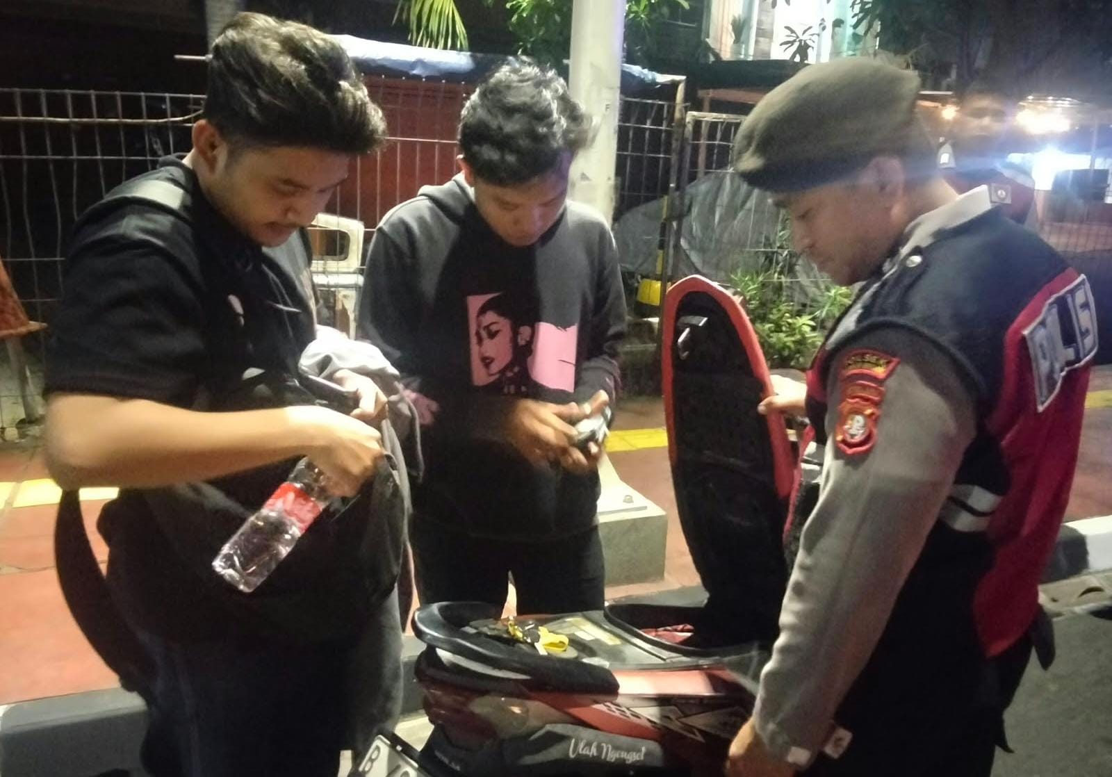 Patroli Blue Light Polsek Sawah Besar” Dan Oprasi Cipta Kondisi Stasioner Cegah Tawuran dan Kejahatan Jalanan