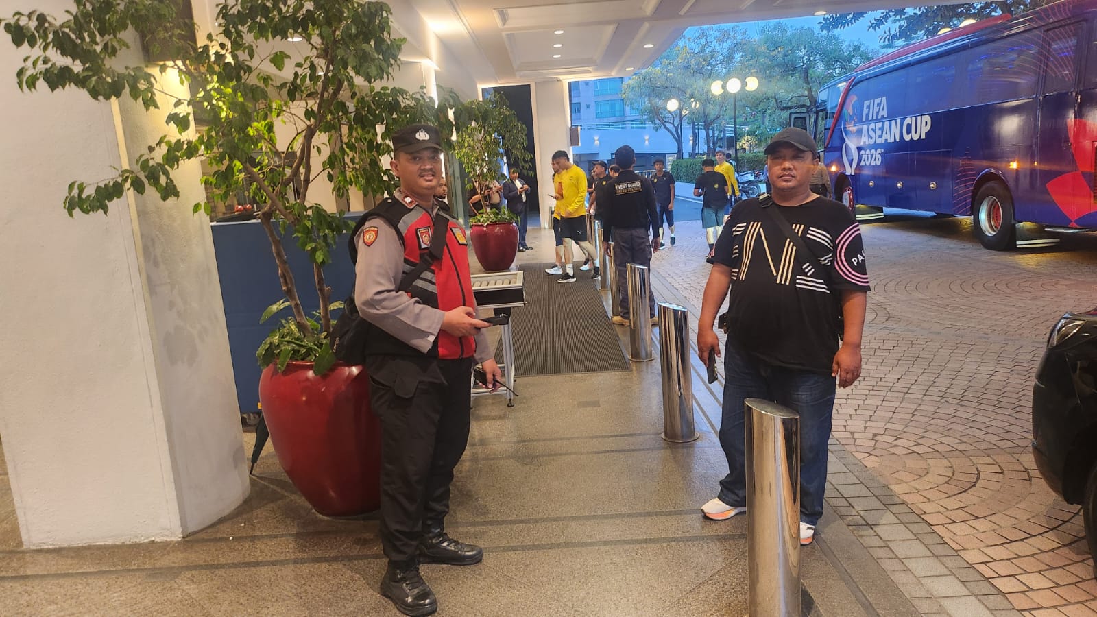 Beri Rasa Aman, 71 Personel Gabungan Kawal Akomodasi Pemain Malaysia di Shangri-La