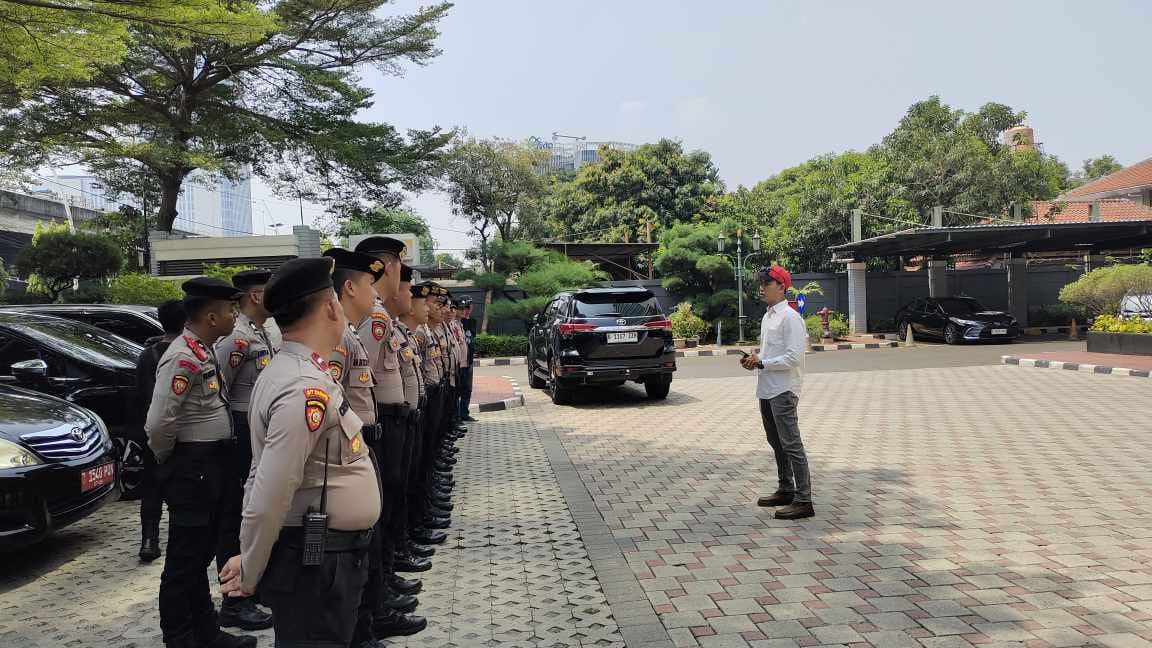 Polsek Cempaka Putih Gelar Apel, Tekankan Pengamanan Humanis dan Sesuai SOP
