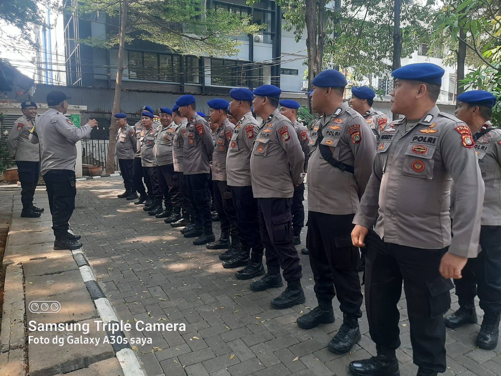 Polsek Kemayoran Siagakan 34 Personel Amankan Sidang Tipikor Kasus Kuota Haji