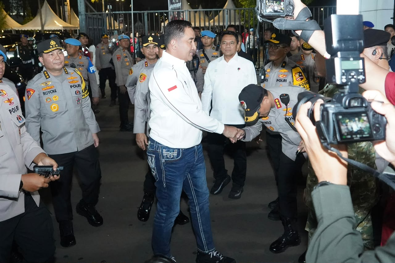 Kapolres dan Wakapolres Metro Jakarta Pusat Dampingi Kapolda dan Wakapolda pada Closing Ceremony dan Final FIFA ASEAN Cup 2026 Yang dihadiri Kapolri