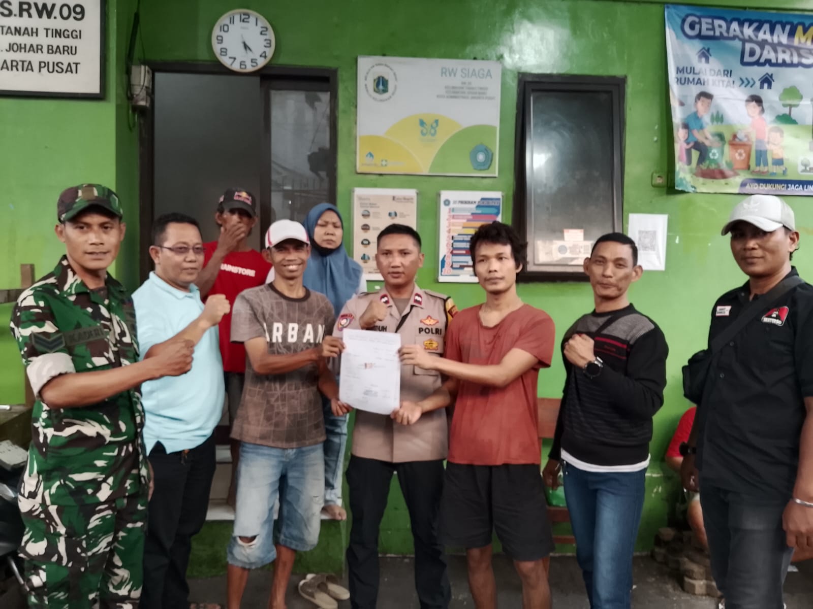 Kedepankan Musyawarah, Bhabinkamtibmas Tanah Tinggi Fasilitasi Restorative Justice Perselisihan Warga