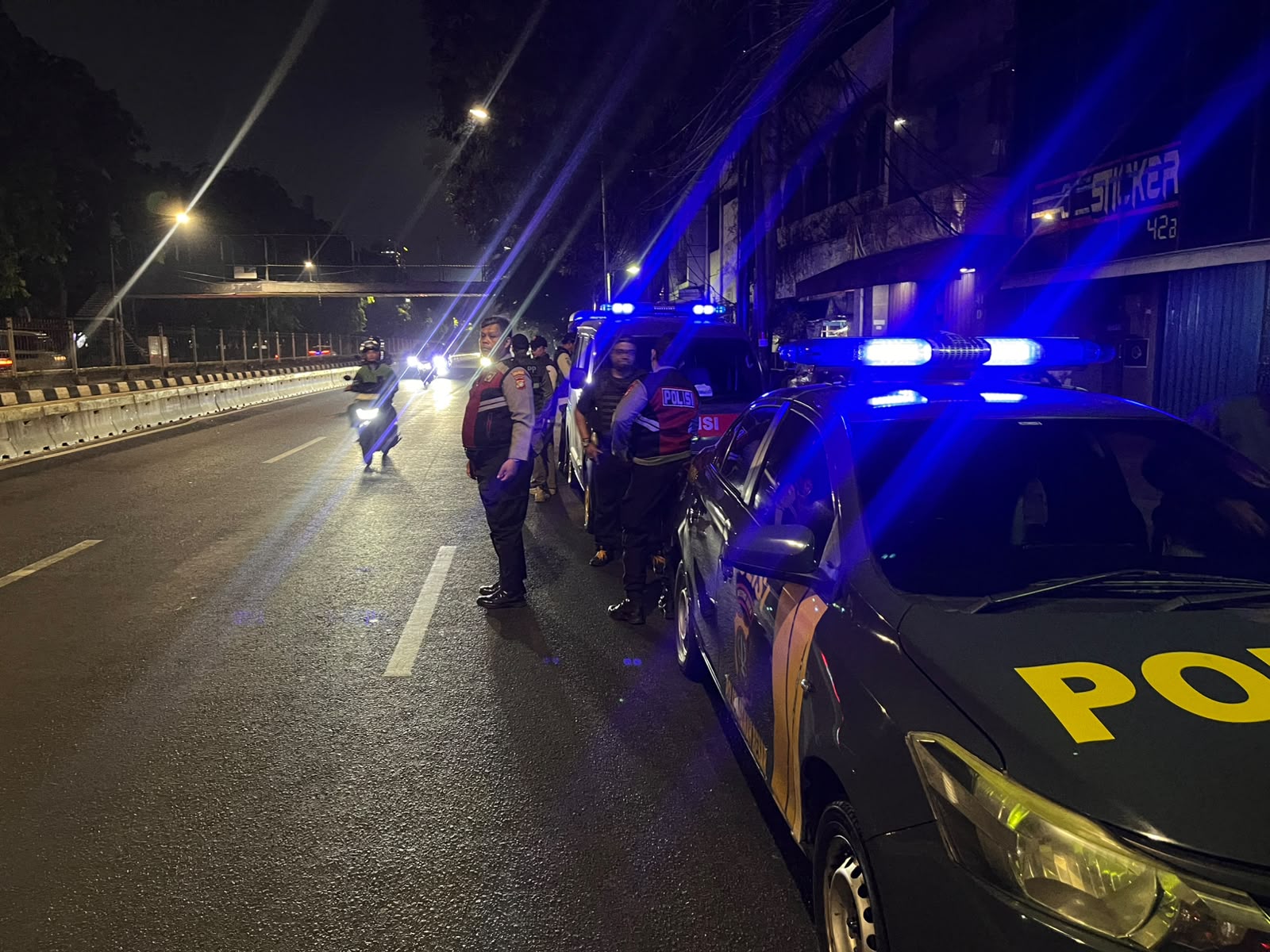 Tingkatkan Patroli Blue Light Tiga Pilar Sawah Besar Sasar Titik Rawan Gangguan Kamtibmas