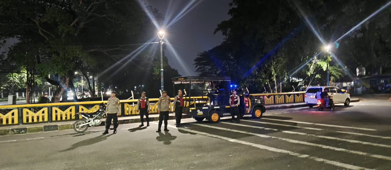 Jaga Jakarta Tetap Kondusif, Polisi Sisir Titik Rawan di Wilayah Tanah Abang