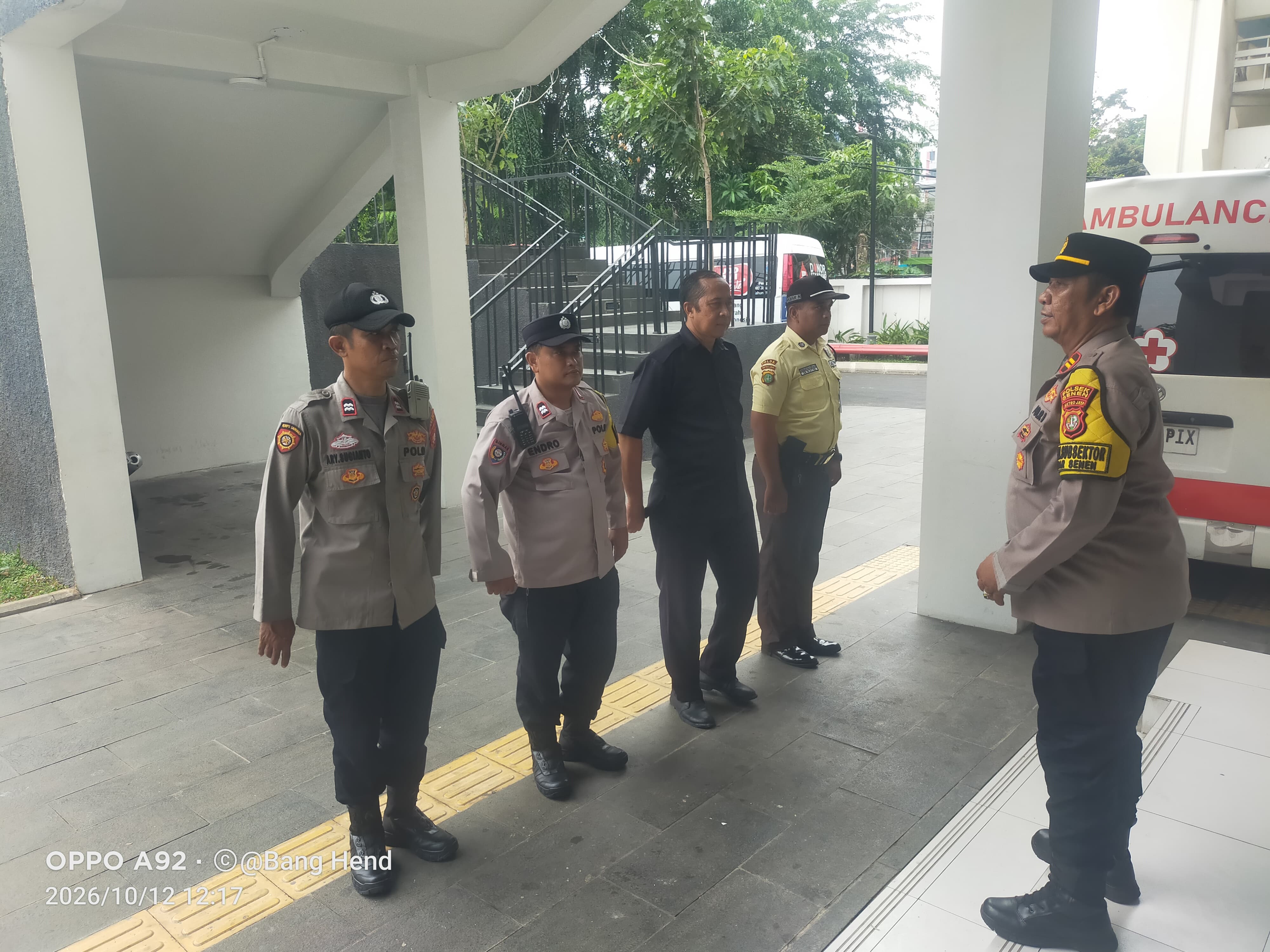 Polsek Senen Siaga Amankan Unjuk Rasa di Kantor PMI DKI Jakarta