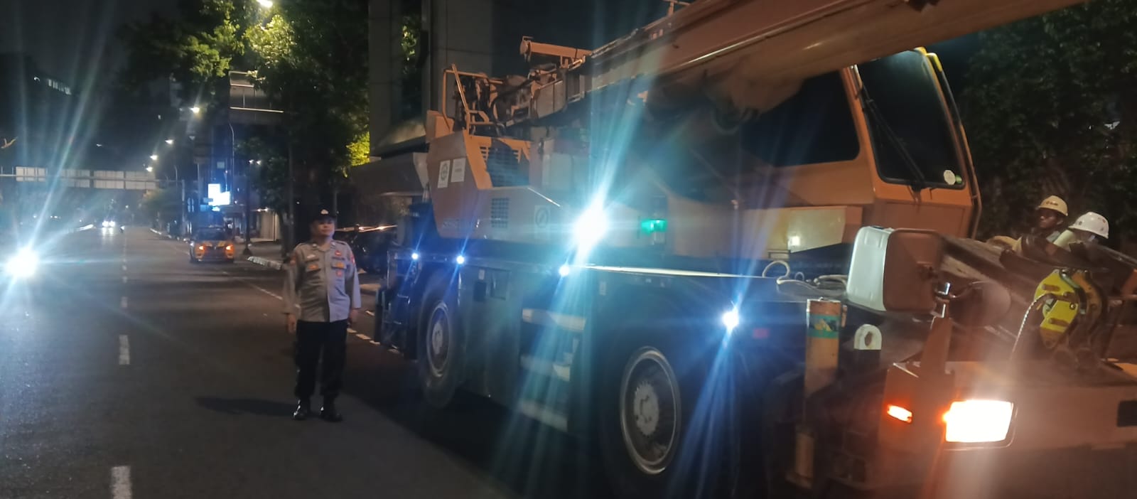 Antisipasi Gangguan Kamtibmas, Polsek Metro Gambir Lakukan Pengalihan Arus Lalu Lintas di Jalan Majapahit