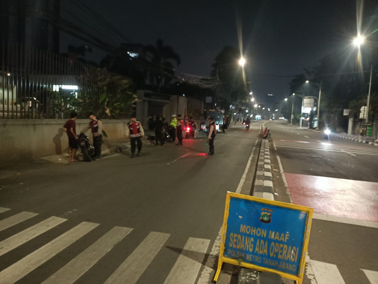 Cegah Curas, Curat, dan Curanmor, Polsek Metro Tanah Abang Tingkatkan Kegiatan Razia Stasioner