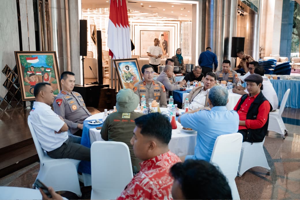 Kapolda Metro Jaya Bertemu Elemen Buruh, Buka Ruang Dialog dan Dengarkan Aspirasi Pekerja