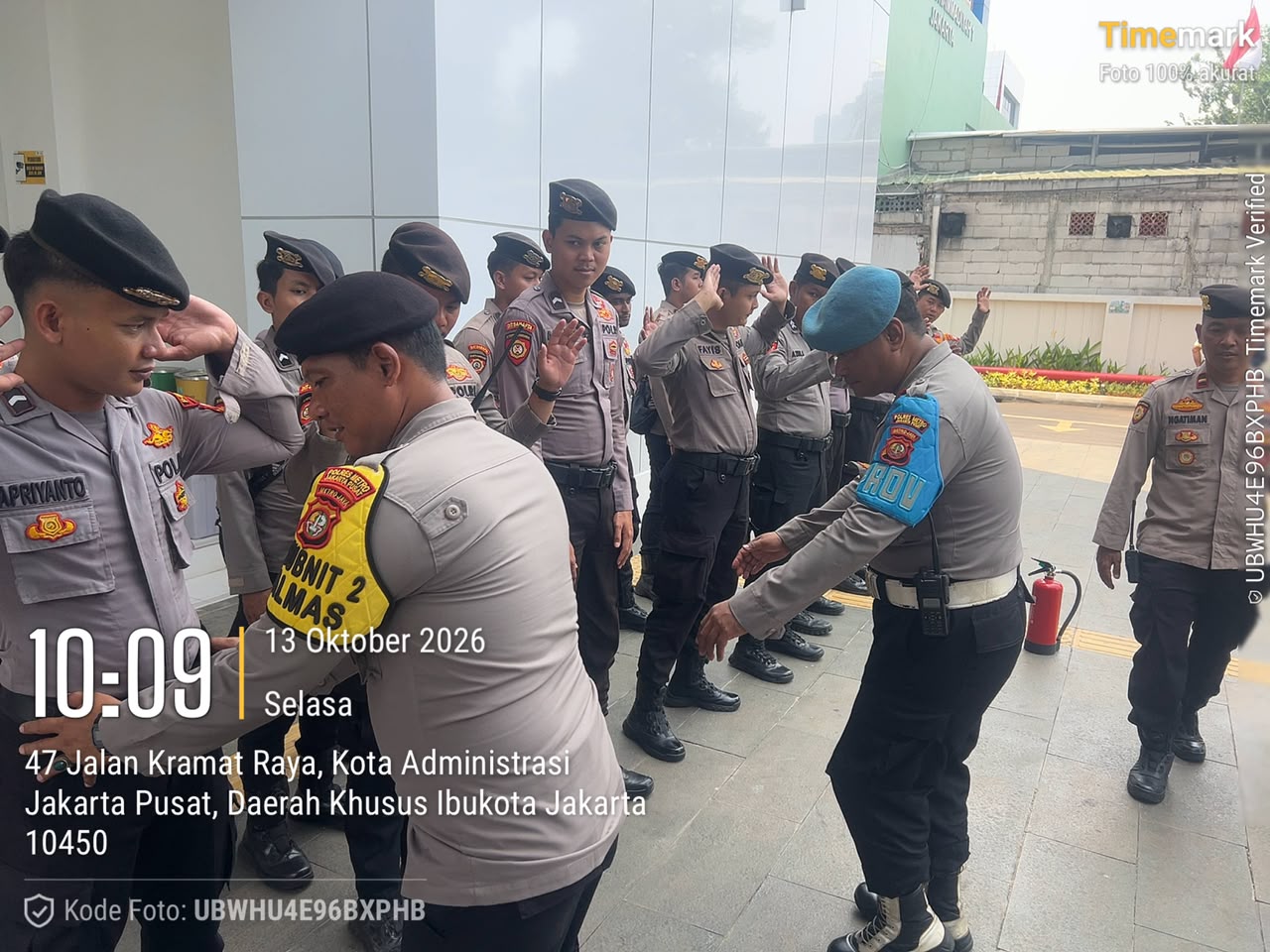 Polsek Senen Gelar Apel Pengamanan Unjuk Rasa di Kantor PMI Pusat