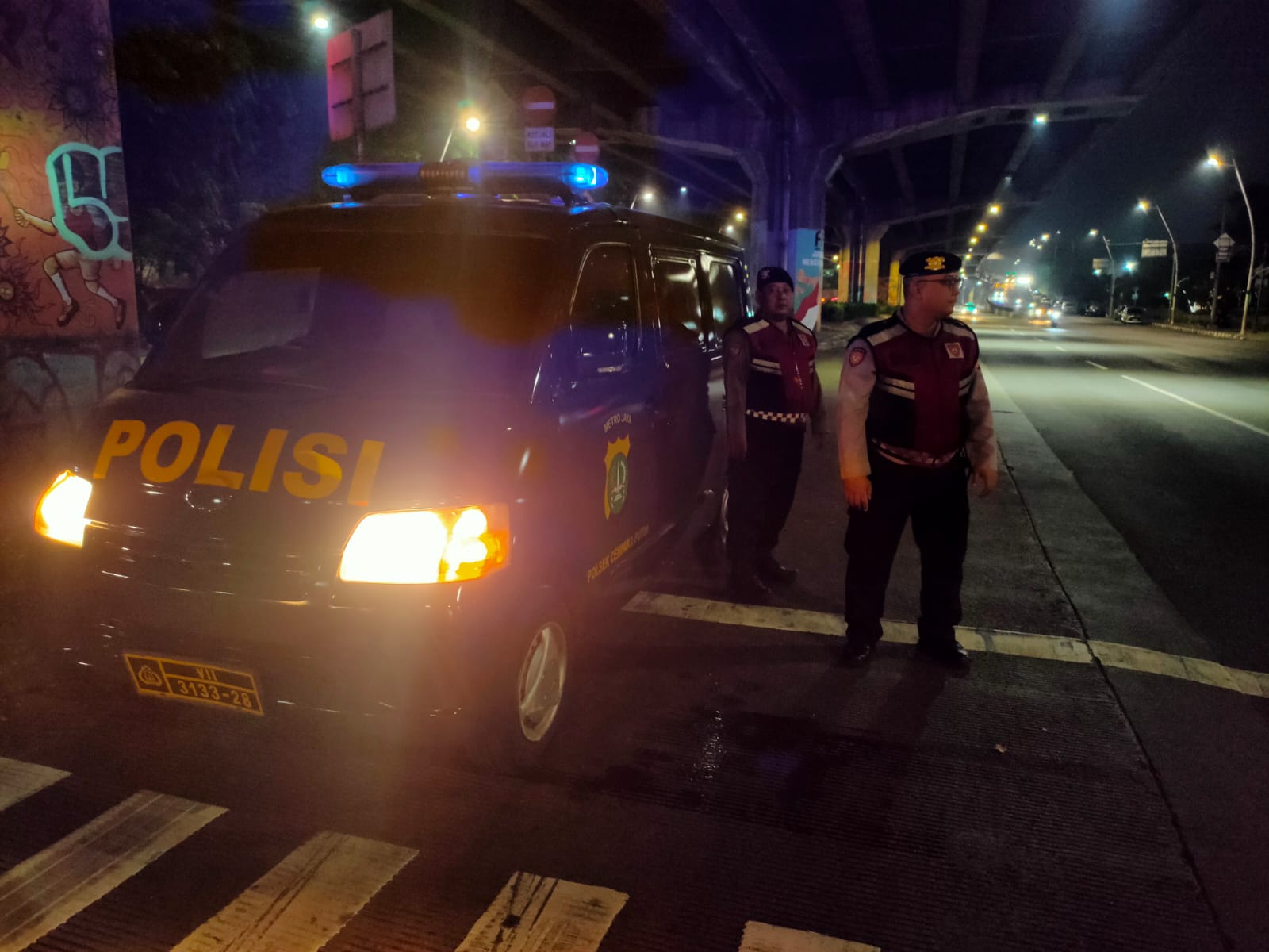 Patroli Blue Light di Jalan Ahmad Yani, Polsek Cempaka Putih Antisipasi Kejahatan Jalanan dan Balap Liar