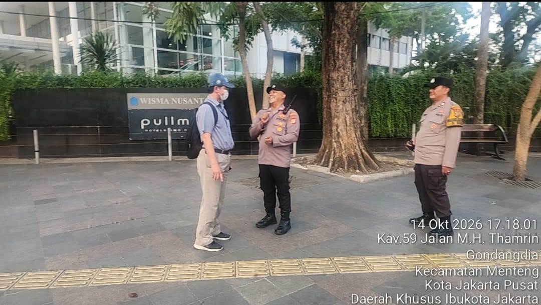 Polsek Metro Menteng Ingatkan Warga di Jalan MH Thamrin Waspada Pencopetan, Jaga Ponsel Saat Beraktivitas