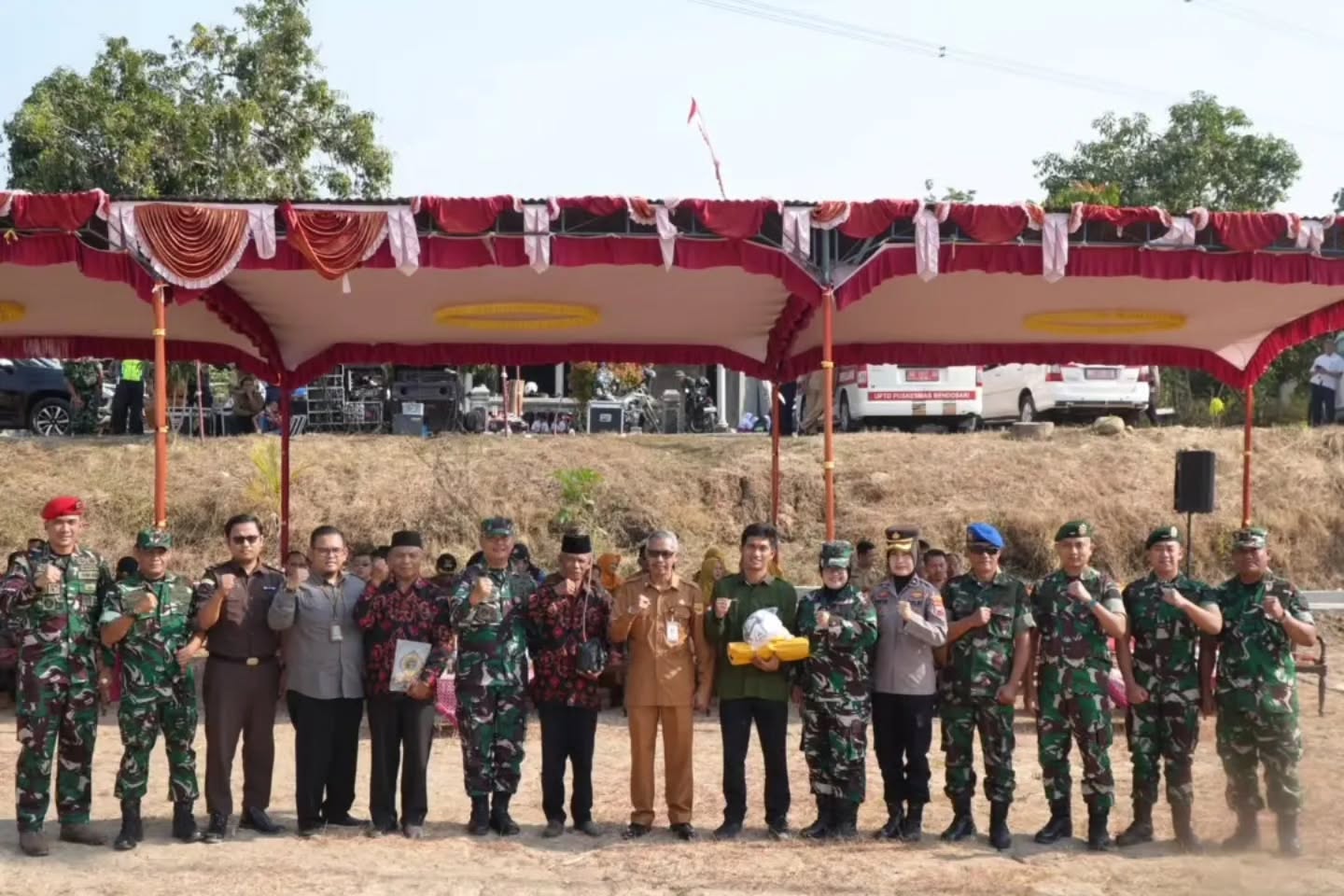 Sinergi Membangun Desa, Prajurit Yonif 413/Bremoro Ikuti Upacara Pembukaan TMMD Sengkuyung Tahap IV TA 2026