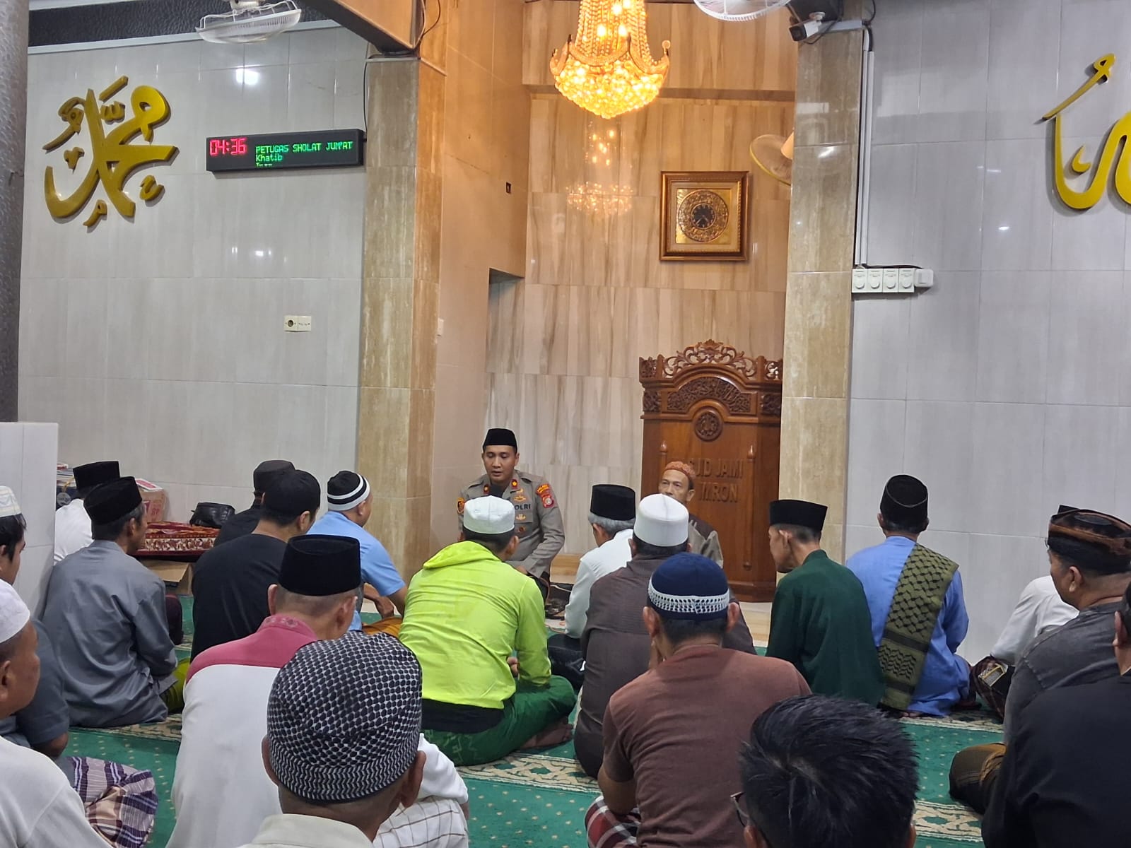 Kapolsek Sawah Besar Bersama Masyarakat Lakukan Shalat Subuh Keliling Berjamaah, Perkuat Sinergi dengan Tokoh Agama