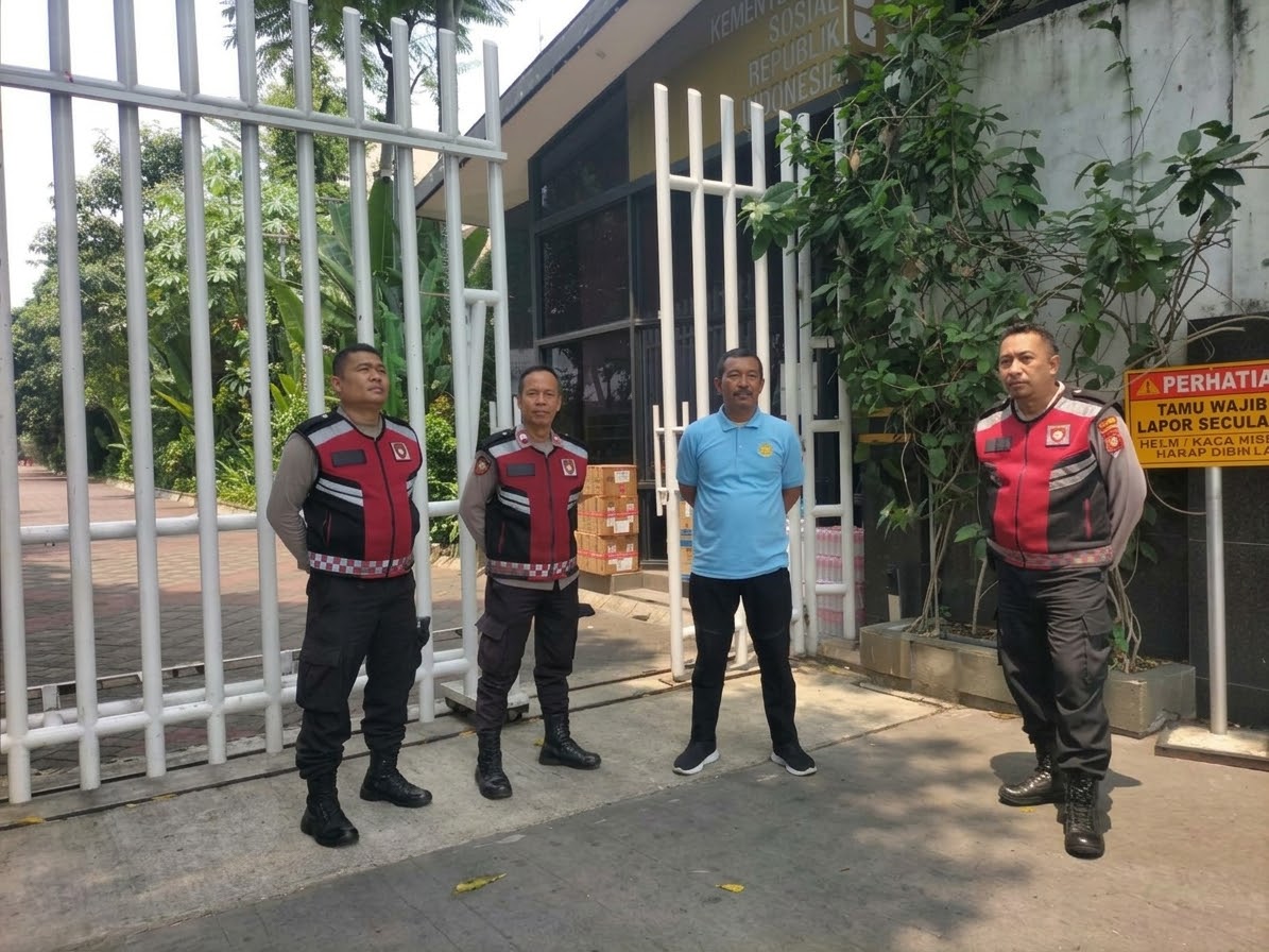 Polsek Senen Gelar Patroli dan Sambang di Tiga Objek Vital Jakarta Pusat