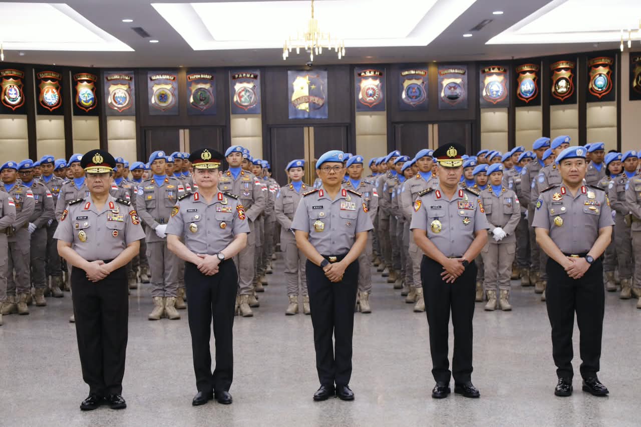 Wakapolri Pimpin Upacara Purna Tugas FPU 7 Minusca, 140 Personel Terima Penghargaan