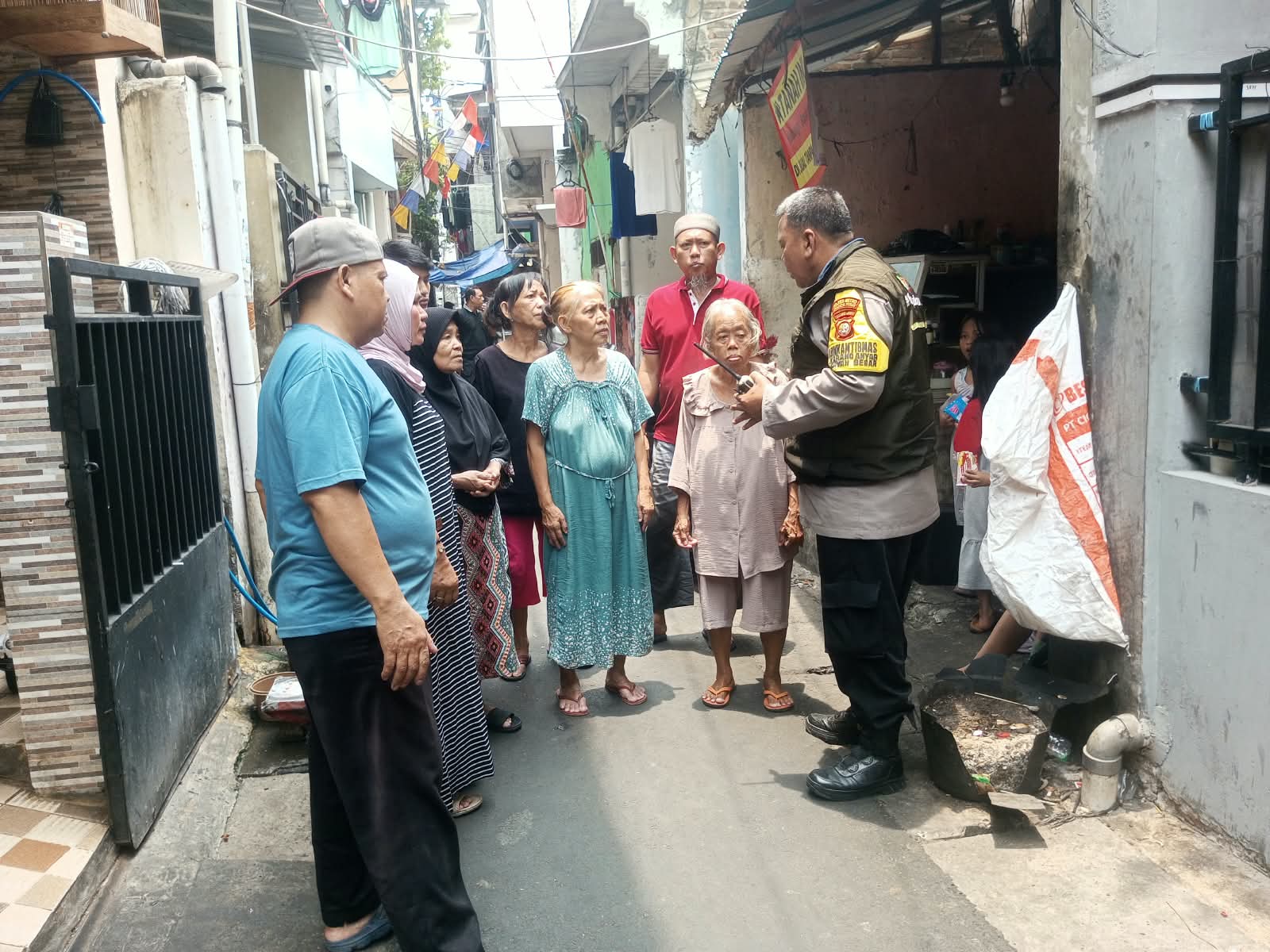 Kumpul Bareng Warga, Polsek Sawah Besar Perkuat Silaturahmi dan Kamtibmas