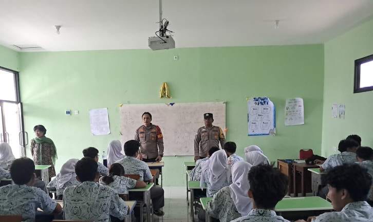 Polsek Cempaka Putih Laksanakan Pendampingan Sekolah, Ajak Siswa Jauhi Narkoba dan Tawuran