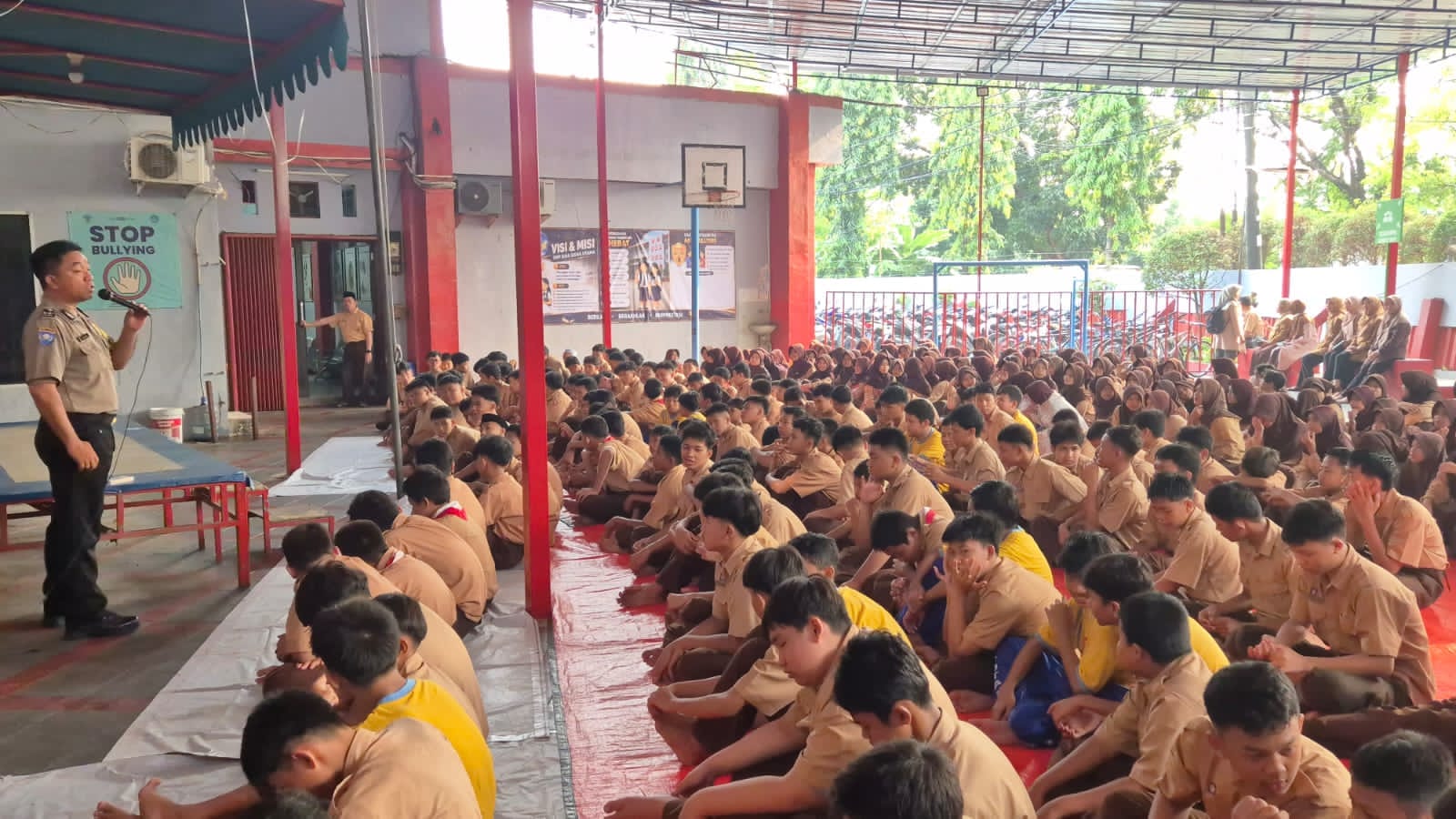 Polsek Bekasi Barat Sosialisasikan Penerimaan Siswa SMA Kemala Taruna Bhayangkara